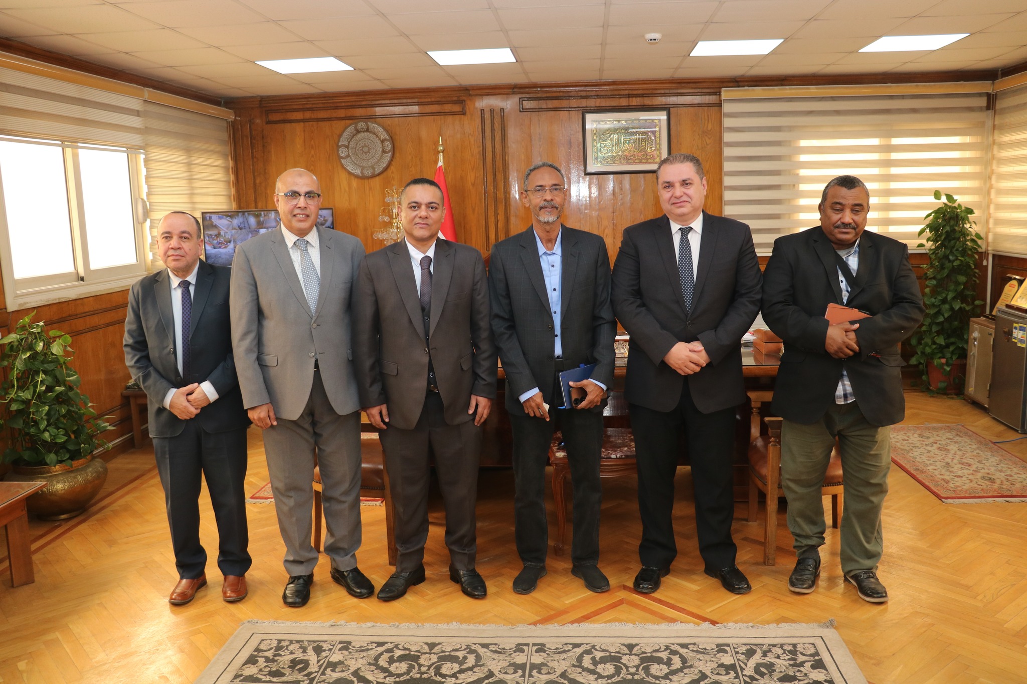 رئيس الهيئة المصرية العامة للمواصفات والجودة يستقبل وفداً من الهيئة السودانية للمواصفات والمقاييس لتعزيز التعاون الفني والتدريبي